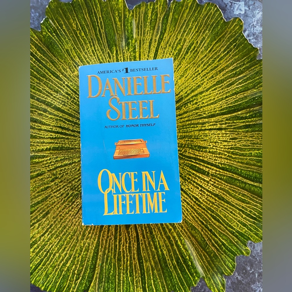 Once in a Lifetime by Danielle Steel / Paperback Novel